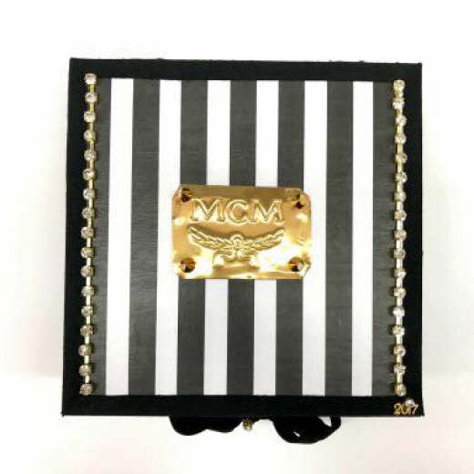 Εικόνα για Luxury Edition Λαμπάδα MCM Lover