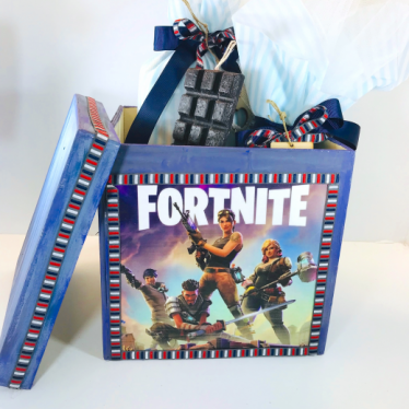 Εικόνα 2 για Σετ Λαμπάδα FORTNITE
