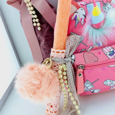 Εικόνα 2 για Σετ Λαμπάδας Fuchsia Milkshake Unicorn Bag
